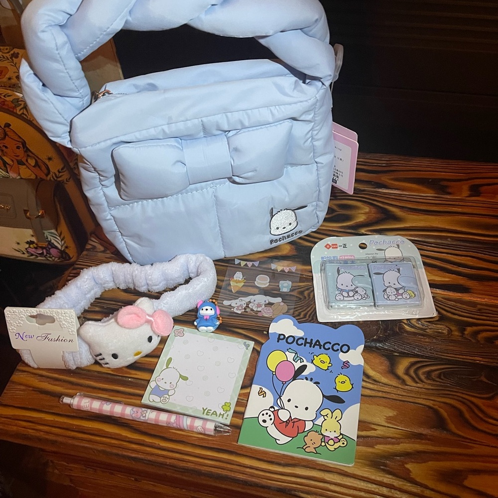Sanrio Kids Bag Set - Picture 1 of 8